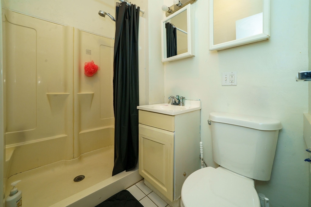 39 Strathmore Road, Unit 2 Boston, MA 02135 - Photo 11 of 15