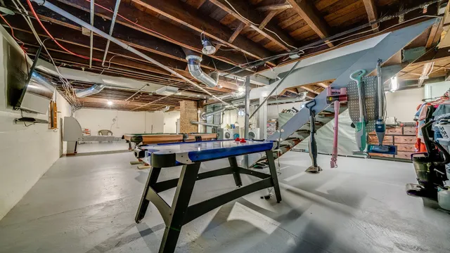 $128,500 | 436 West Garfield Street, Freeport, IL 61032