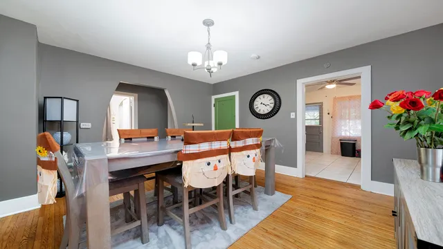 $128,500 | 436 West Garfield Street, Freeport, IL 61032