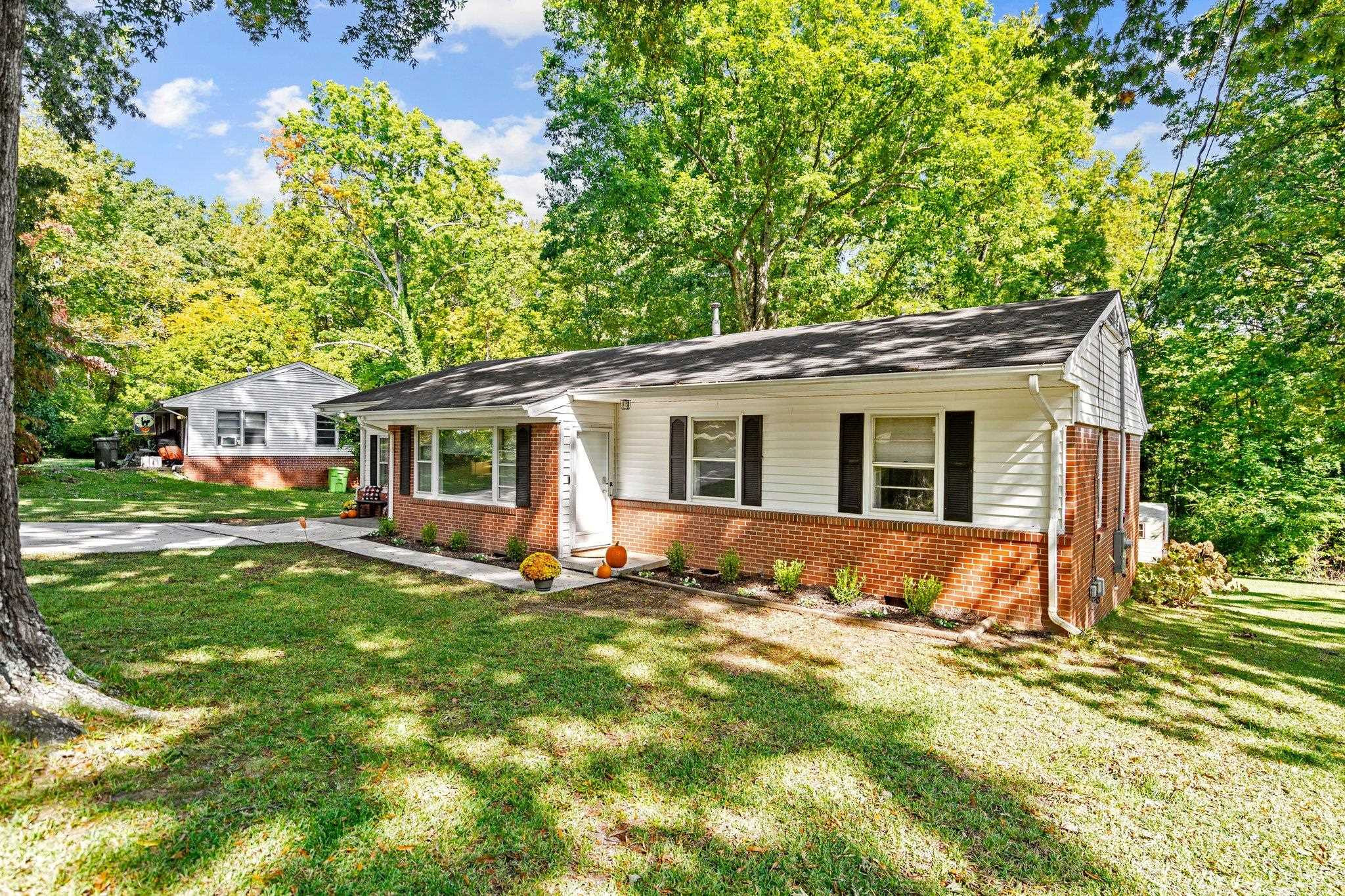 341 Meredith Street Raleigh, NC 27606 - Photo 4 of 28 Photo 4
