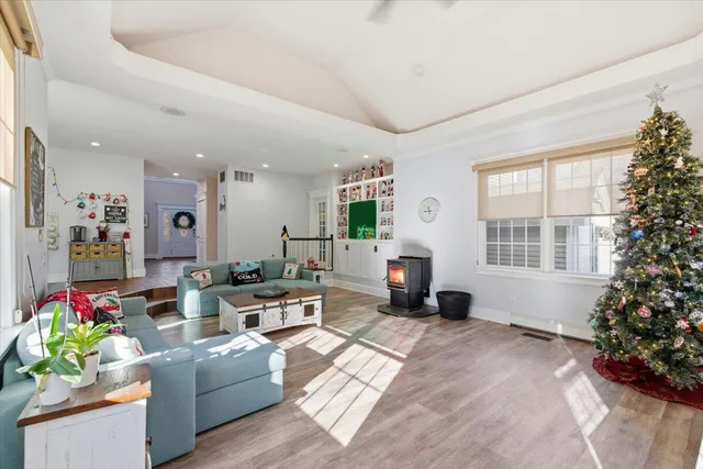 $1,180,000 | 6 Louis Avenue, Sagamore, MA 02561