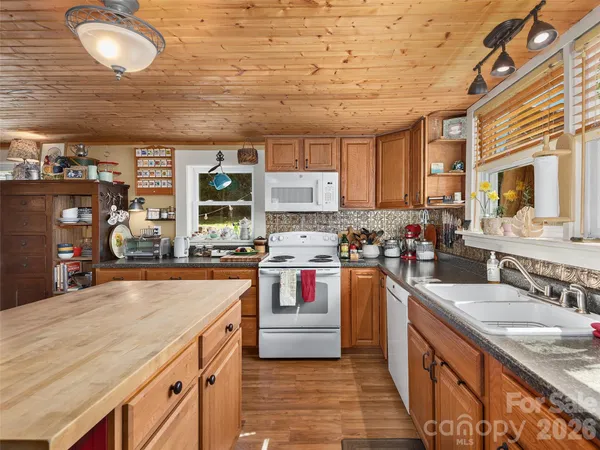 $492,500 | 608 Evans Road, Canton, NC 28716