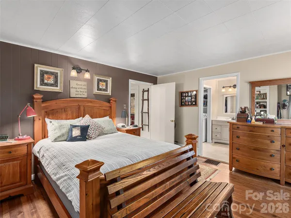 $492,500 | 608 Evans Road, Canton, NC 28716
