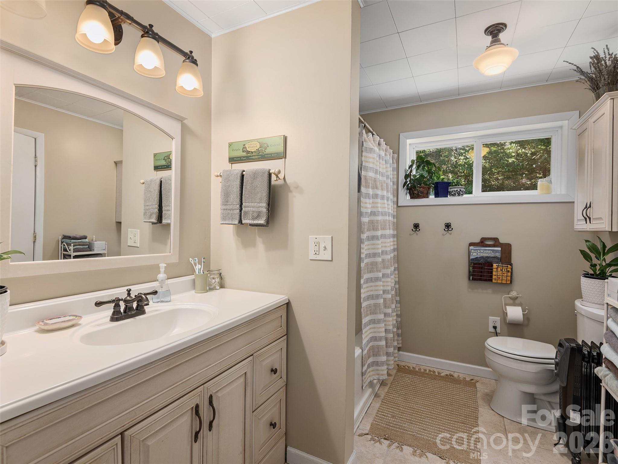 608 Evans Road Canton, NC 28716 - Photo 15 of 44