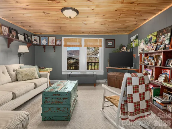 $492,500 | 608 Evans Road, Canton, NC 28716