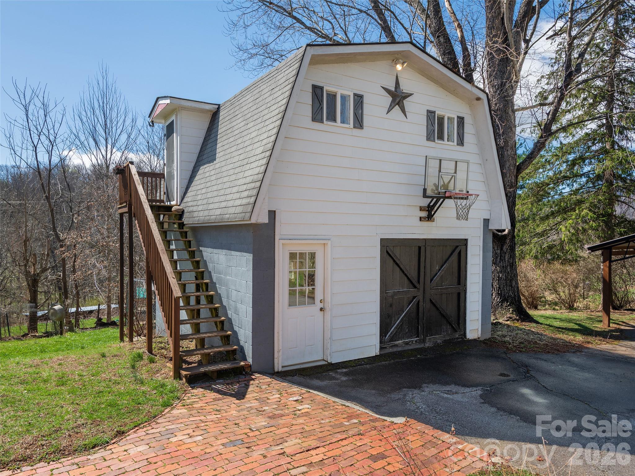 608 Evans Road Canton, NC 28716 - Photo 36 of 44