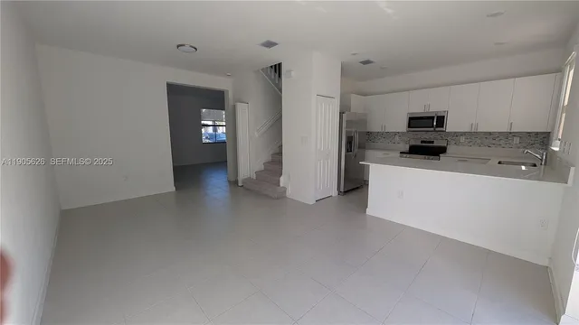 $2,600 | 12884 Southwest 232nd Lane, Unit 12884, Homestead, FL 33032