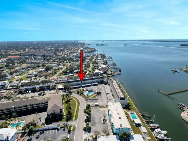 $2,850 | 433 Paula Drive South, Unit 23, Dunedin, FL 34698