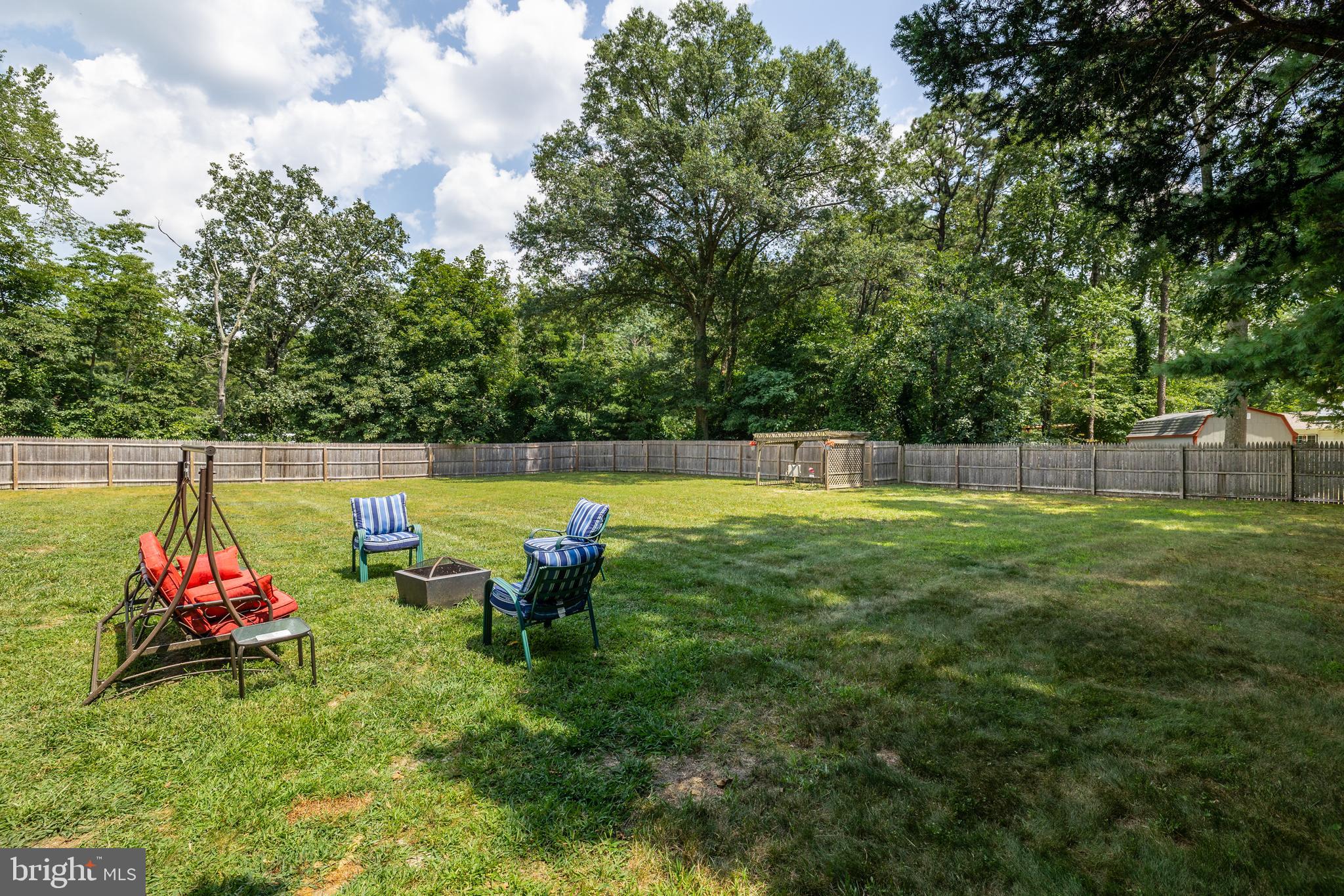 77 Taunton Road Medford, NJ 08055 - Photo 25 of 28 HUGE YARD