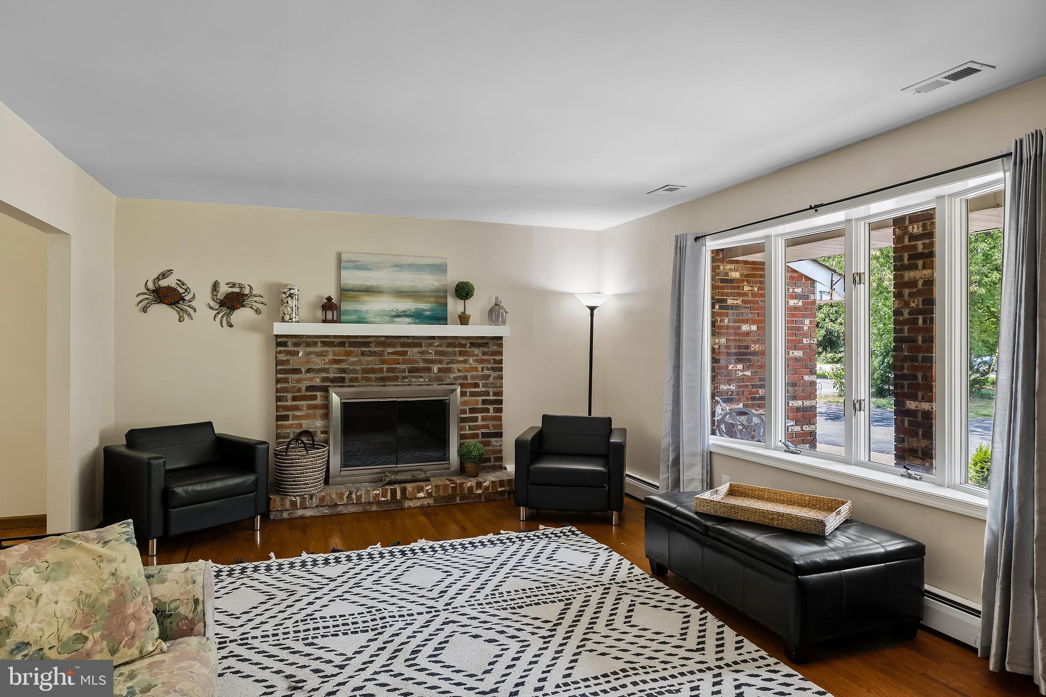 77 Taunton Road Medford, NJ 08055 - Photo 4 of 28