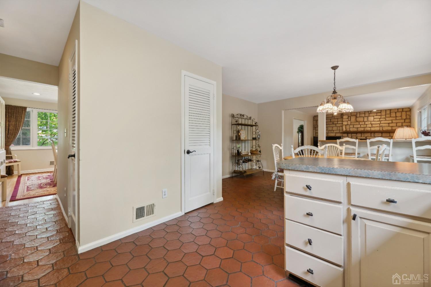 30 Boston Post Road East Brunswick, NJ 08816 - Photo 17 of 53 Gallery Image 17