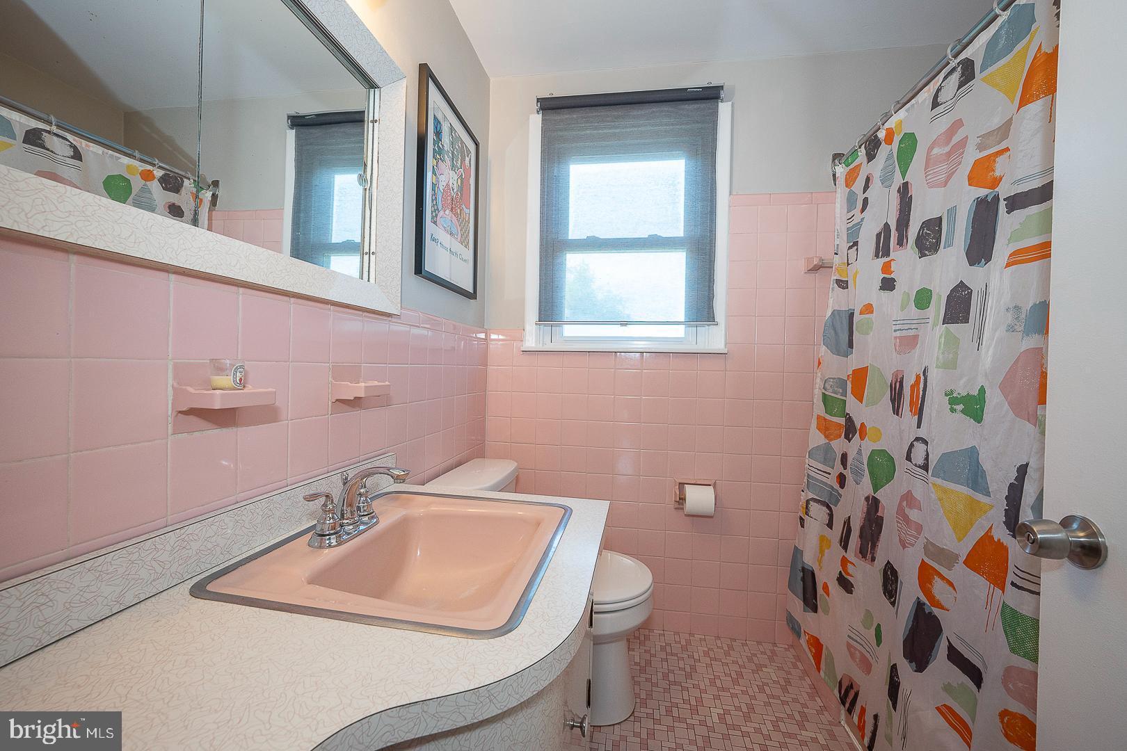 1728 Green Valley Road Havertown, PA 19083 - Photo 39 of 63