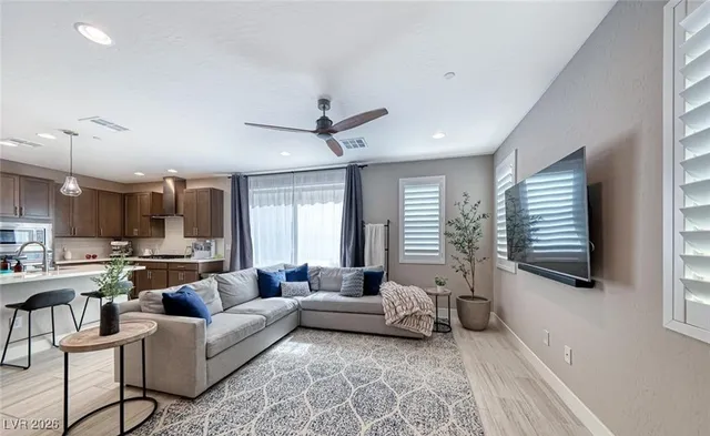 $4,250 | 11287 Gravitation Drive, Las Vegas, NV 89135