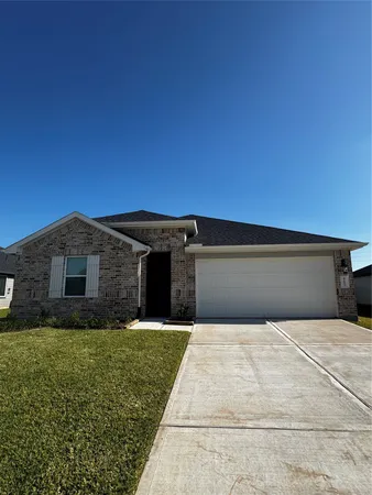 a front view of house with yard