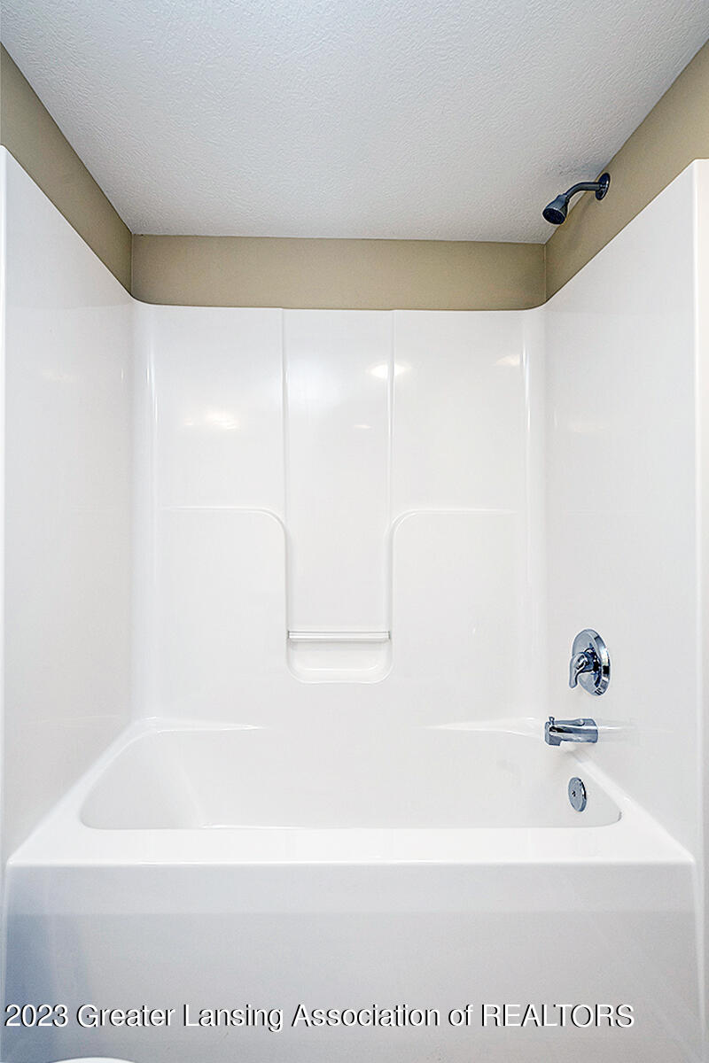 1007 Randy Lane St. Johns, MI 48879 - Photo 22 of 24 _DSC4344