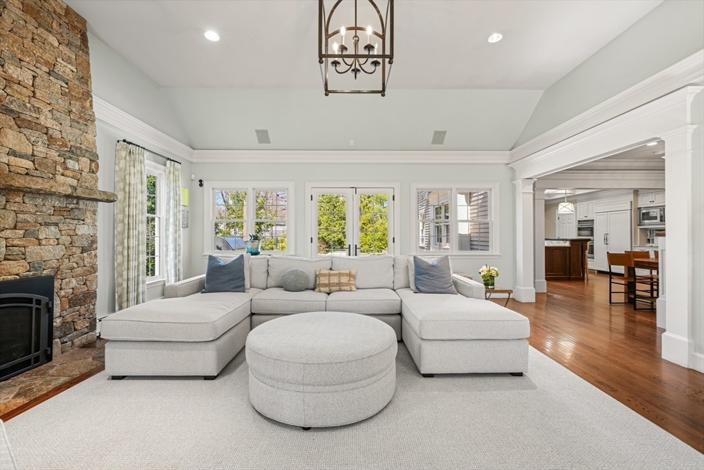 10 Taylor Road Wellesley, MA 02481 - Photo 15 of 42