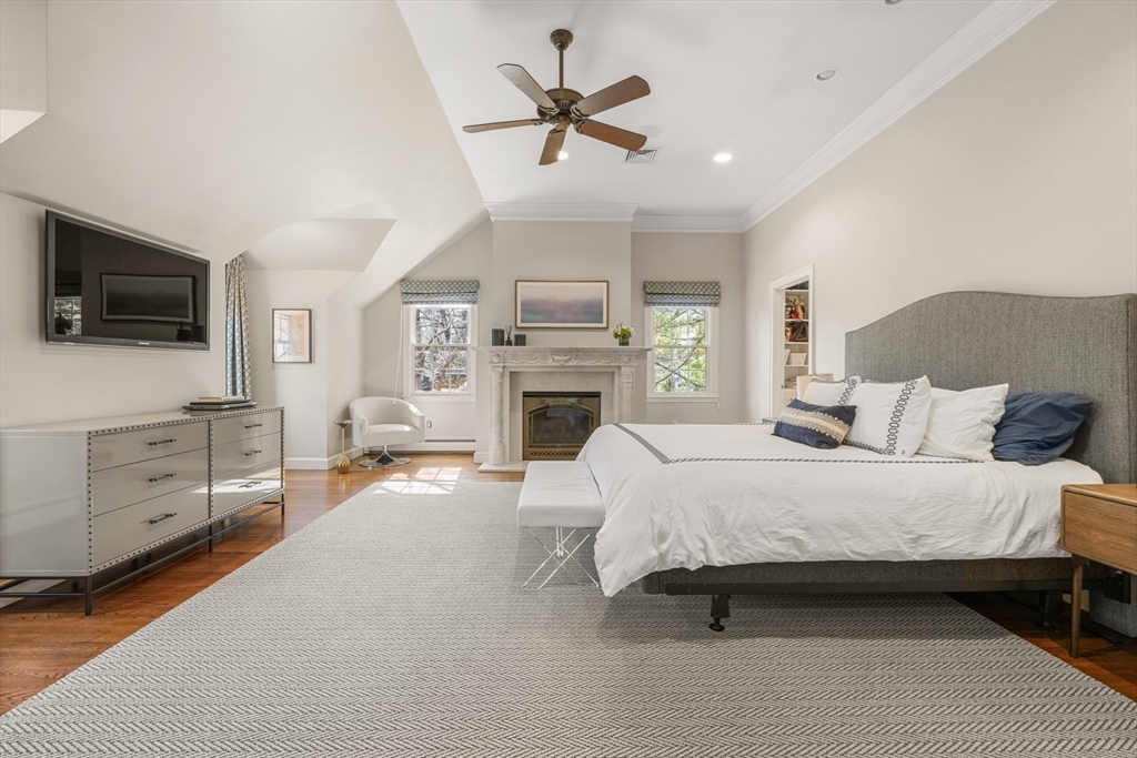 10 Taylor Road Wellesley, MA 02481 - Photo 18 of 42