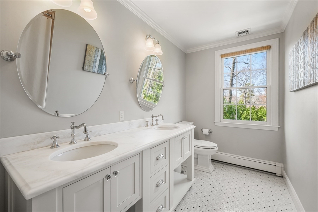 10 Taylor Road Wellesley, MA 02481 - Photo 23 of 42