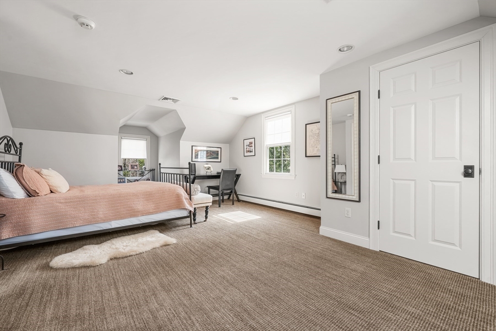 10 Taylor Road Wellesley, MA 02481 - Photo 28 of 42