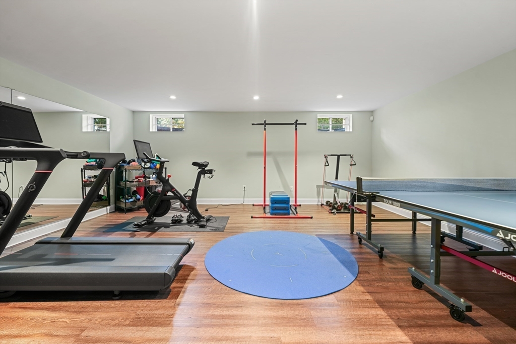 10 Taylor Road Wellesley, MA 02481 - Photo 30 of 42