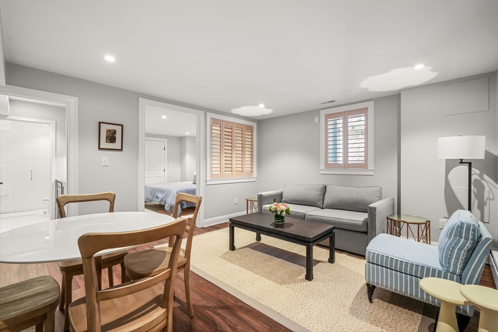 10 Taylor Road Wellesley, MA 02481 - Photo 31 of 42