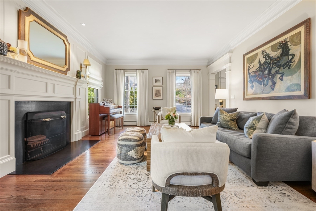 10 Taylor Road Wellesley, MA 02481 - Photo 4 of 42