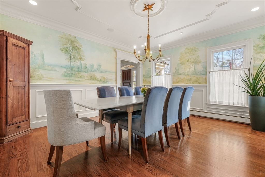 10 Taylor Road Wellesley, MA 02481 - Photo 8 of 42