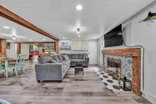 $299,500 | 3913 Saul Lane, Roanoke, VA 24014