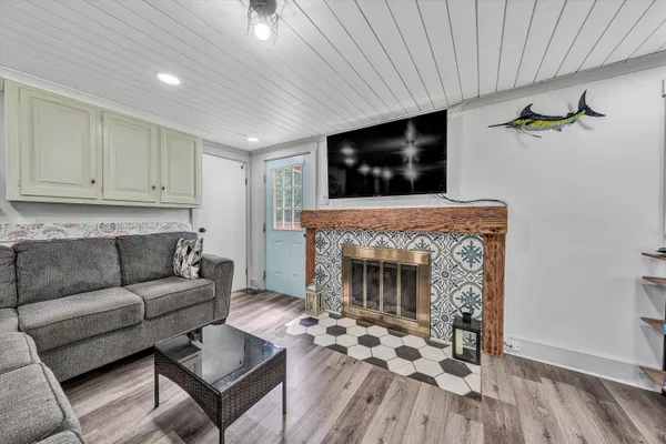 $299,500 | 3913 Saul Lane, Roanoke, VA 24014