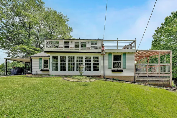 $299,500 | 3913 Saul Lane, Roanoke, VA 24014