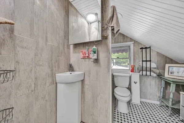 $299,500 | 3913 Saul Lane, Roanoke, VA 24014