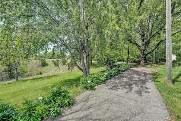 $299,500 | 3913 Saul Lane, Roanoke, VA 24014