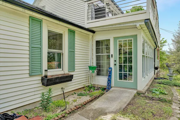 $299,500 | 3913 Saul Lane, Roanoke, VA 24014