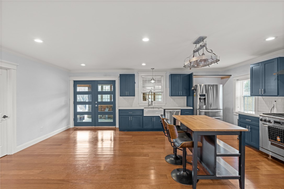 73 Dye Hill Road Hopkinton, RI 02832 - Photo 23 of 41