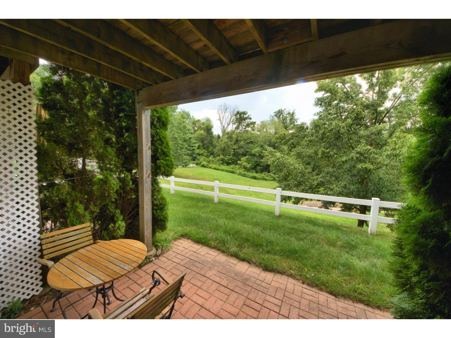 516 Brickhouse Road Princeton, NJ 08540 - Photo 25 of 25 Patio