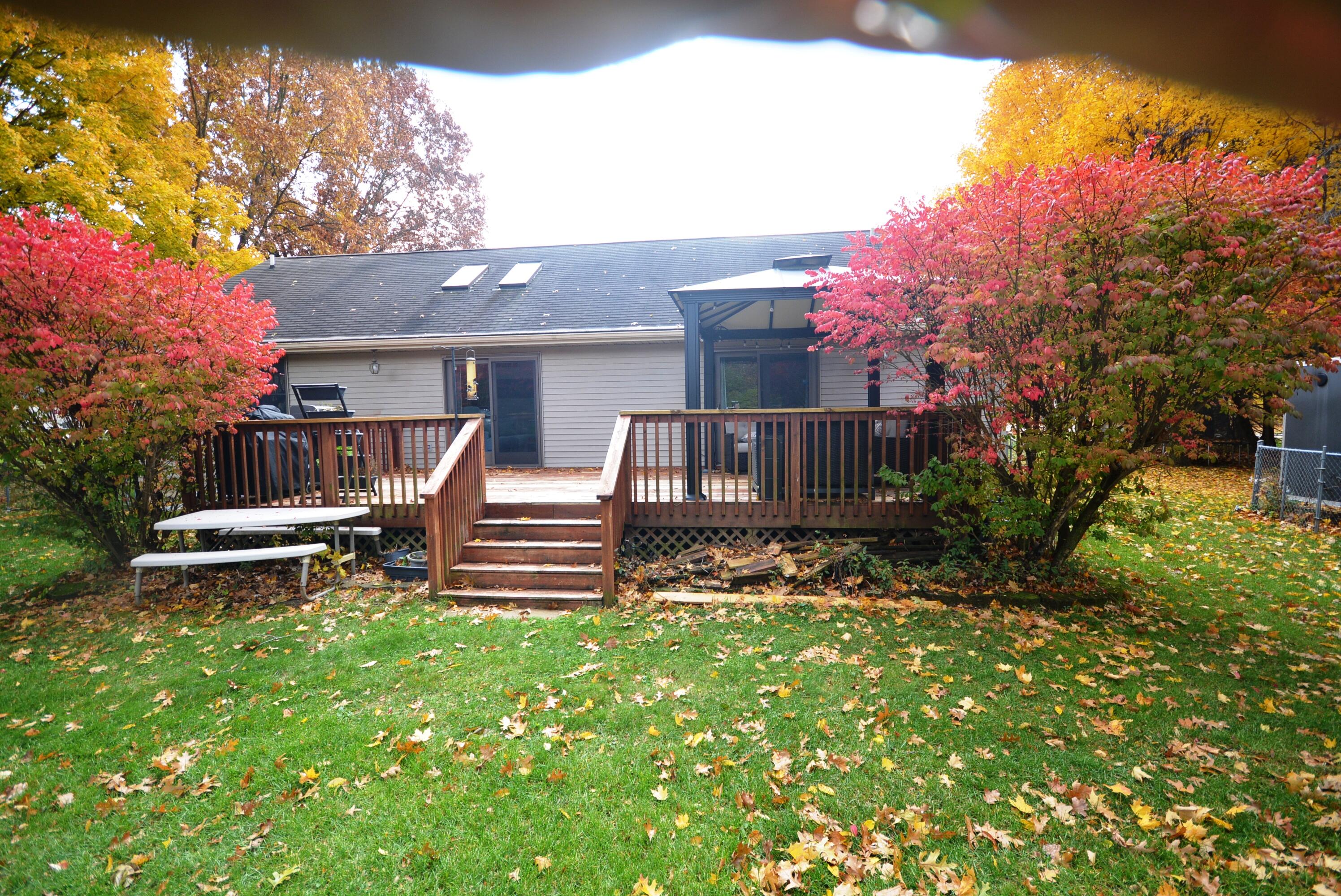 32890 Robin Road Paw Paw, MI 49079 - Photo 8 of 98 DSC_0204
