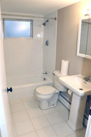 $1,350 | 50 Carnation Street, Unit B6, Pawtucket, RI 02860