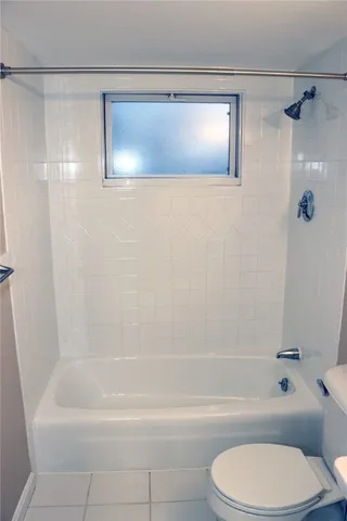 $1,350 | 50 Carnation Street, Unit B6, Pawtucket, RI 02860