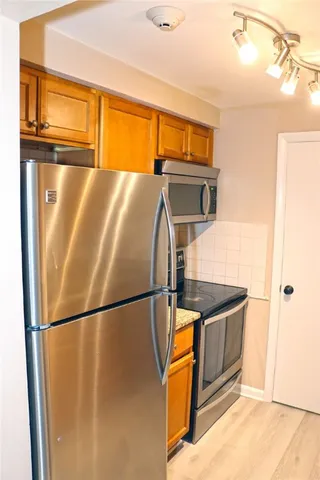 $1,350 | 50 Carnation Street, Unit B6, Pawtucket, RI 02860