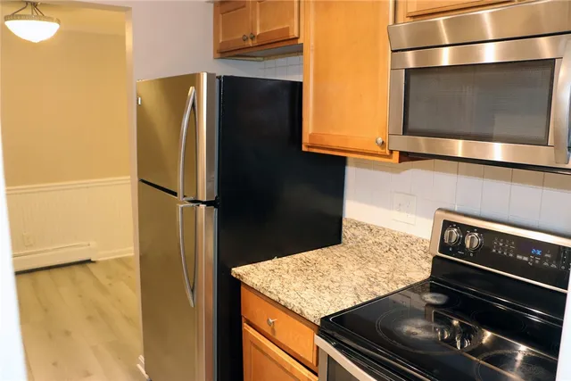 $1,350 | 50 Carnation Street, Unit B6, Pawtucket, RI 02860