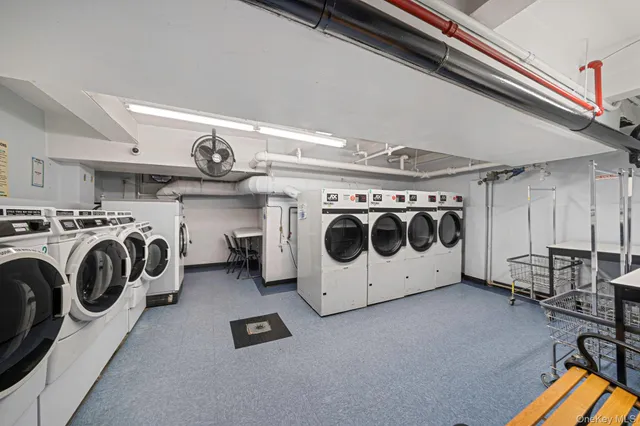 $329,000 | 65-65 Wetherole Street, Unit 5S | Rego Park