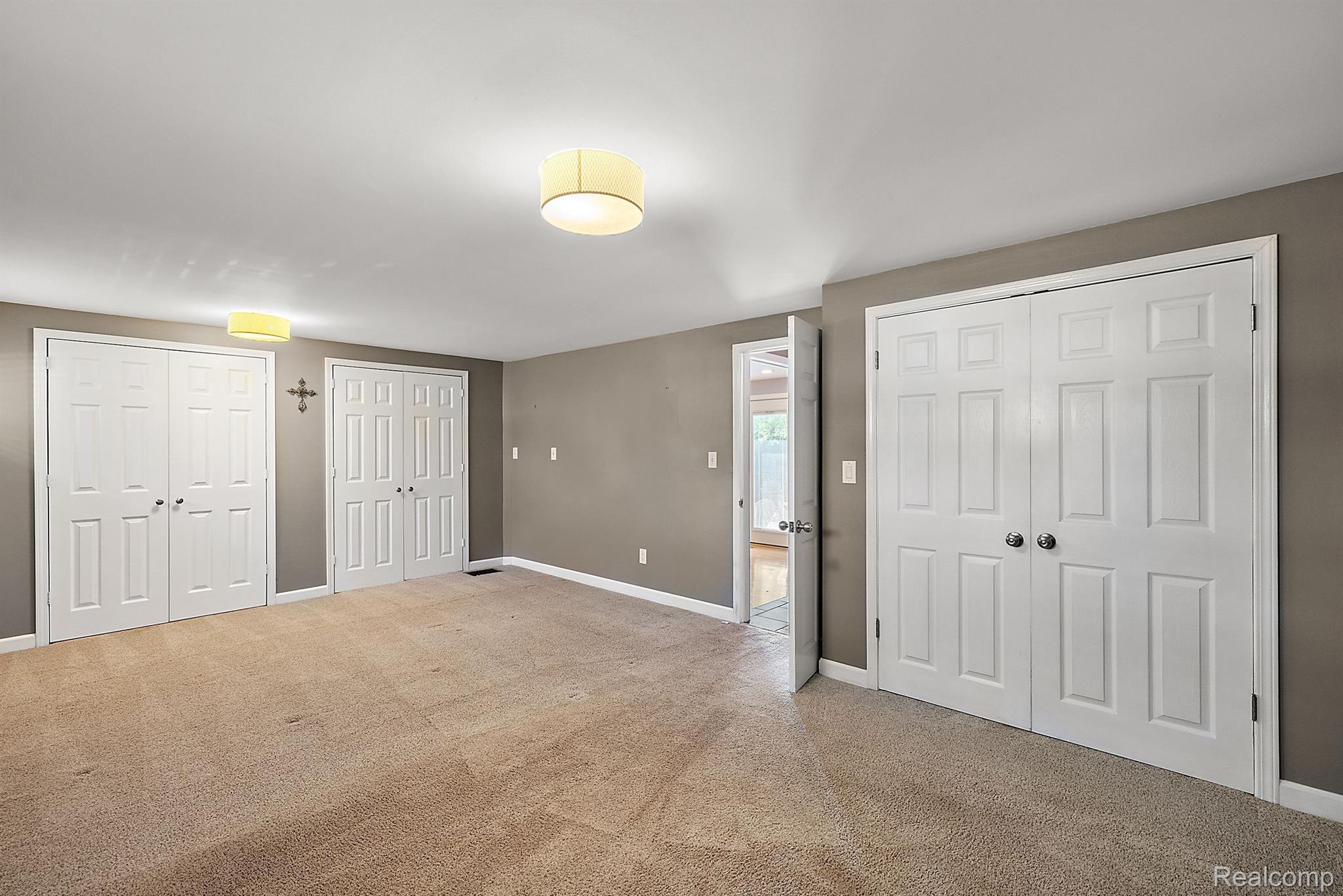 2088 Burdic Street Troy, MI 48085 - Photo 21 of 39