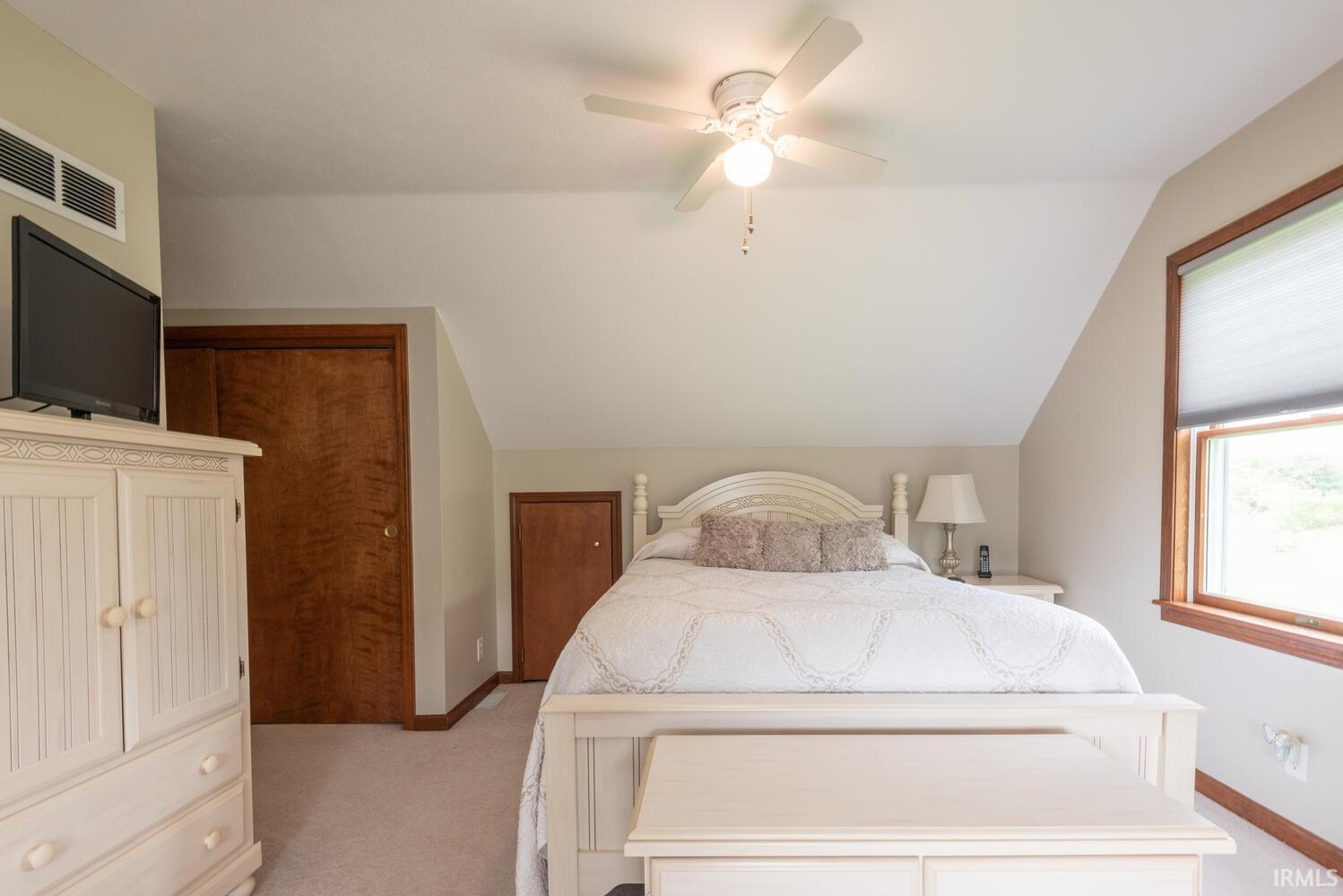 8115 South Strain Ridge Road Bloomington, IN 47401 - Photo 26 of 50 Gallery Image 26