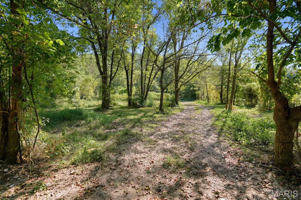 1150 S Road Ellington, MO 63638 - Photo 3 of 18 Gallery Image 3