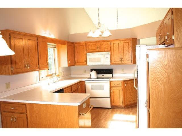 5643 Heather Ridge Court Shoreview, MN 55126 - Photo 3 of 18