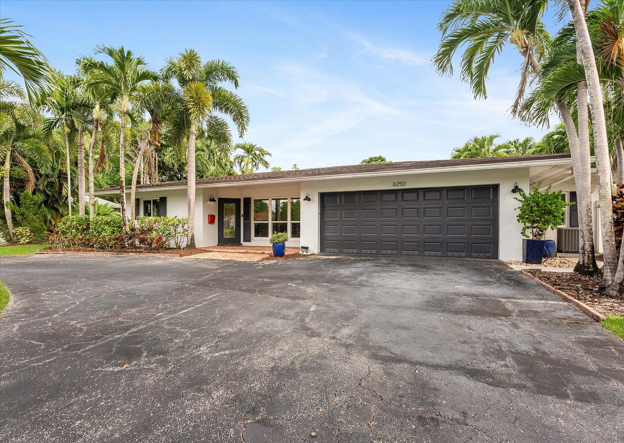 6250 Southwest 6th Street Plantation, FL 33317 - Photo 4 of 52 05-5