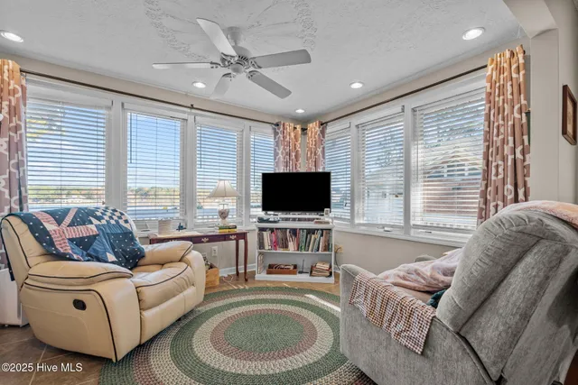 $1,175,000 | 122 Clay Circle, West End, NC 27376