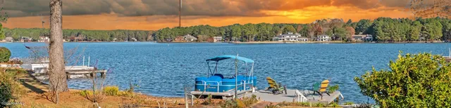 $1,175,000 | 122 Clay Circle, West End, NC 27376