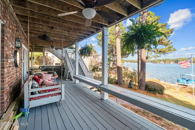 $1,175,000 | 122 Clay Circle, West End, NC 27376