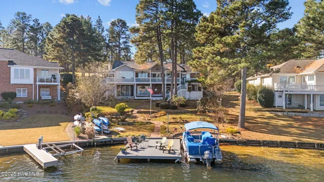 $1,175,000 | 122 Clay Circle, West End, NC 27376